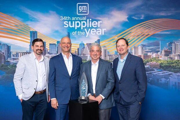 颁发第34届年度最佳供应商奖